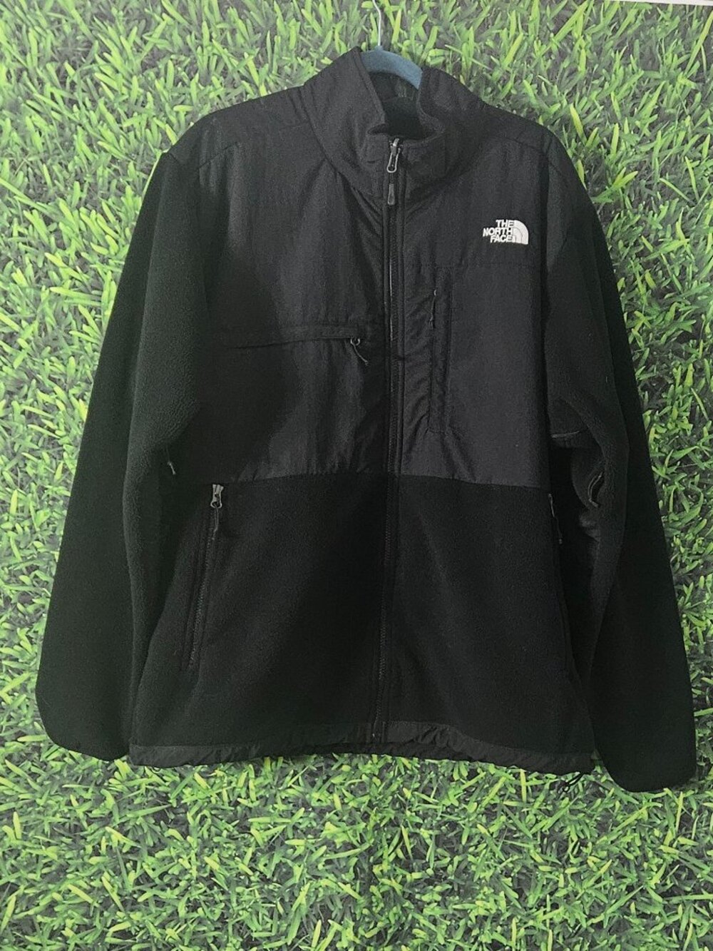 Mens North Face Denali XL Black Jacket